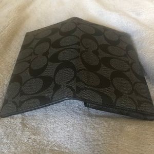 Coach  universal phone Wallet